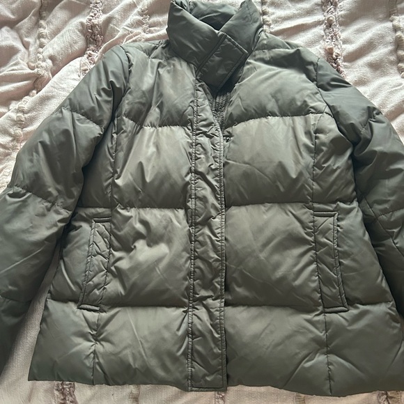Joe Fresh Puffer Jacket - Picture 2 of 5